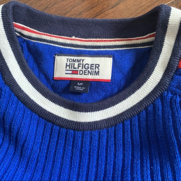 Tommy Hilfiger Sweater - Picture 2 of 3